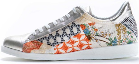 【NEWS】“着物を歩く” 日本の伝統文化をアップサイクルしたフットウェア The Kimono Footwear｜和魂 WA-soul-株式会社金福商店