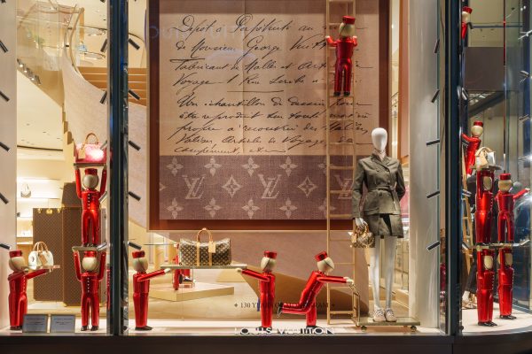 【NEWS】【ルイ·ヴィトン】モノグラム誕生130周年を記念し、世界各地でエクスクルーシブなウィンドウ·ディスプレイとポップアップストアを展開-ルイ･ヴィトン ジャパン株式会社
